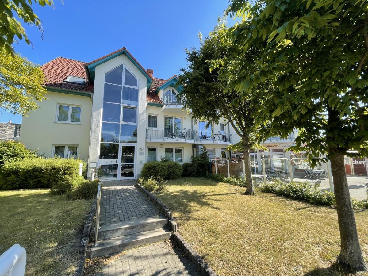 Apartment Ariane - Im Sommer Ist Ein Strandkorb Inclusive Zempin Exterior foto